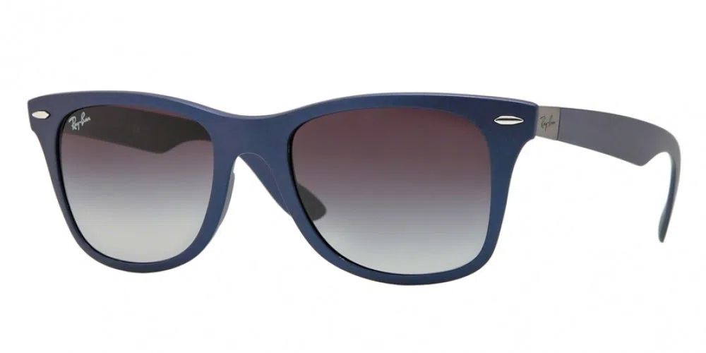 Ray-Ban Wayfarer Liteforce 4195 Sunglasses - view 15